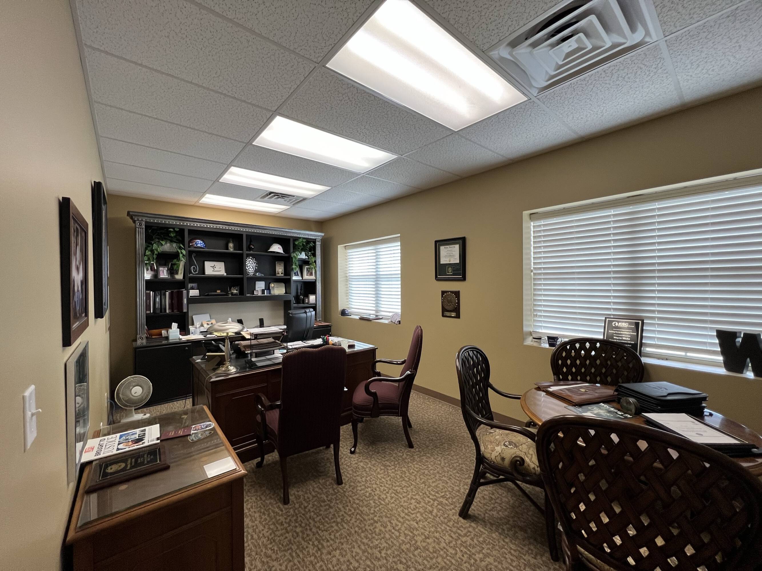 LA PORTE OFFICE/RETAIL COMPLEX